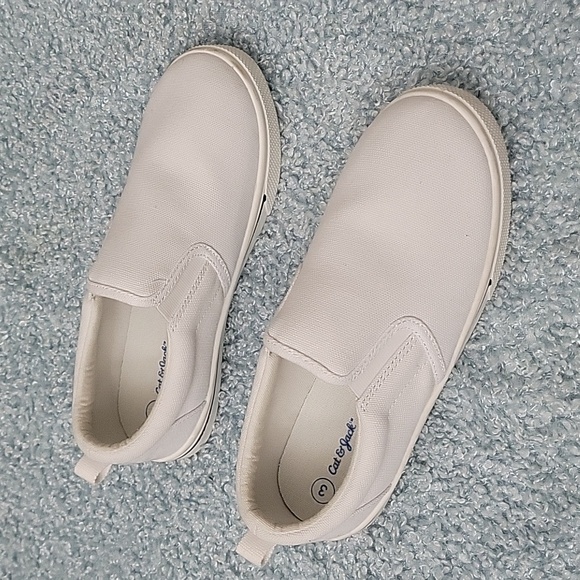 Cat & Jack Sneakers - Picture 4 of 6